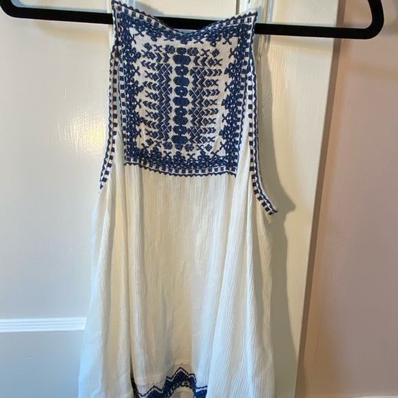 Open-Backed Embroidered Tank from Urban Outfitters - Picture 3 of 4